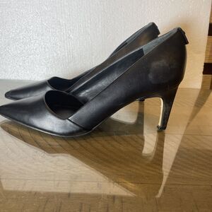 Calvin Klein Shoes Womens 9  Slip On Pumps Black Faux Leather Heeled office